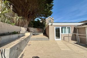 Sun Terrace- click for photo gallery